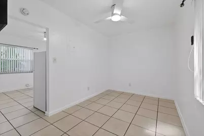 101 Blossom Lane #L, Palm Beach Shores, FL 33404 - Photo 5