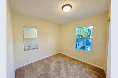 5555 Garden Avenue #Apt. 2 (upstairs), West Palm Beach, FL 33405 - Photo 5