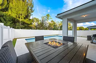 18452 Glenstone St, Jupiter, FL 33458 - Photo 25