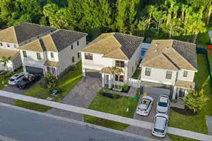18452 Glenstone St, Jupiter, FL 33458 - Photo 39