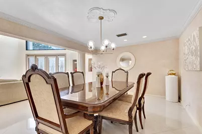 6201 Royal Poinciana Lane, Tamarac, FL 33319 - Photo 15