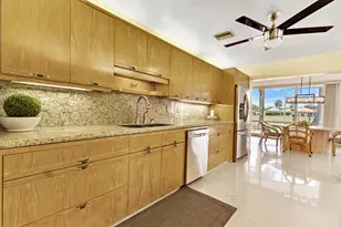 6201 Royal Poinciana Ln, Tamarac, FL 33319 - Photo 17