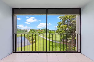 9170 Fontainebleau Blvd, Miami, FL 33172 - Photo 29