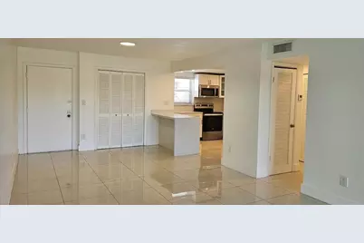 9170 Fontainebleau Boulevard #301, Miami, FL 33172 - Photo 7