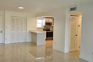 9170 Fontainebleau Blvd, Miami, FL 33172 - Photo 7