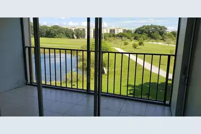 9170 Fontainebleau Boulevard #301, Miami, FL 33172 - Photo 5
