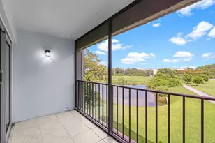 9170 Fontainebleau Blvd, Miami, FL 33172 - Photo 11