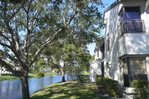 3511 Cocoplum Cir, Coconut Creek, FL 33063 - Photo 3