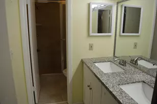 3511 Cocoplum Cir, Coconut Creek, FL 33063 - Photo 21