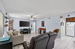536 Shady Pine Way, Greenacres, FL 33415 - Photo 9