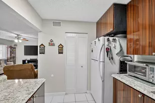 536 Shady Pine Way, Greenacres, FL 33415 - Photo 21