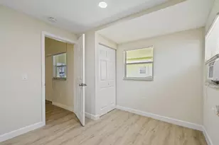 627 Bunker Rd, West Palm Beach, FL 33405 - Photo 13