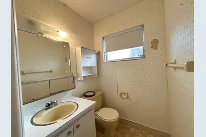 2805 Crosley Drive E #G, West Palm Beach, FL 33415 - Photo 11