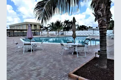 2805 Crosley Drive E #G, West Palm Beach, FL 33415 - Photo 33