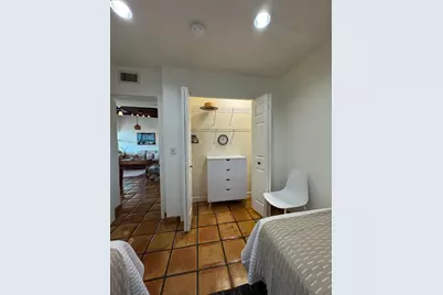 256 E 24th Street, Riviera Beach, FL 33404 - Photo 7
