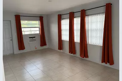 1017 SE 3rd Street #4, Deerfield Beach, FL 33441 - Photo 9