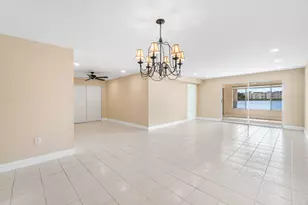 14096 Huntington Pointe Dr, Delray Beach, FL 33484 - Photo 11