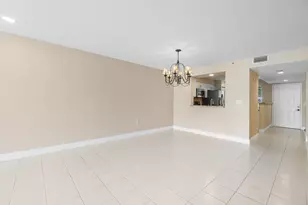 14096 Huntington Pointe Dr, Delray Beach, FL 33484 - Photo 13