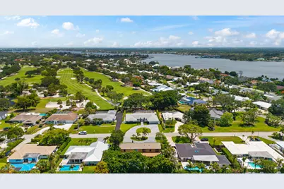 342 Fairway W, Tequesta, FL 33469 - Photo 35