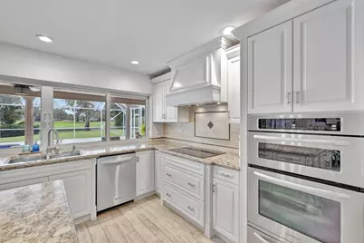 9010 S Lake Dasha Drive, Plantation, FL 33324 - Photo 29