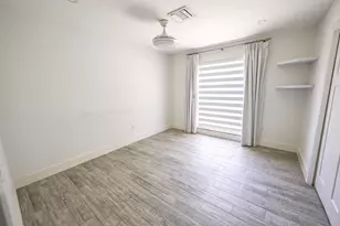 9010 S Lake Dasha Dr, Plantation, FL 33324 - Photo 9