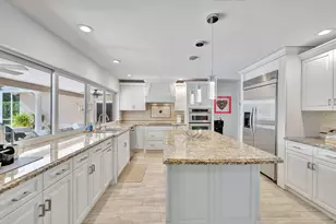 9010 S Lake Dasha Dr, Plantation, FL 33324 - Photo 25