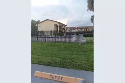 2768 NW 47th Lane #2803, Lauderdale Lakes, FL 33313 - Photo 5