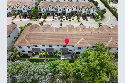 223 SW 159th Terrace, Pembroke Pines, FL 33027 - Photo 29