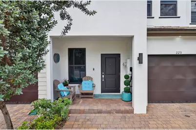 223 SW 159th Terrace, Pembroke Pines, FL 33027 - Photo 3