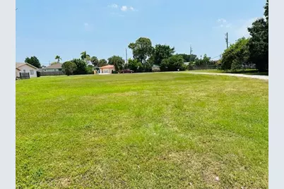3421 Helena Drive, Lake Worth, FL 33461 - Photo 3