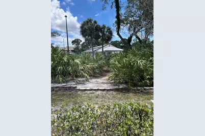 1485 SW Silver Pine Way, Palm City, FL 34990 - Photo 5