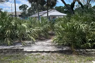 1485 SW Silver Pine Way, Palm City, FL 34990 - Photo 5