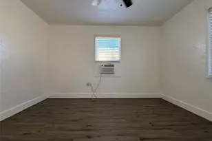 1739 Moffett St, Hollywood, FL 33020 - Photo 9