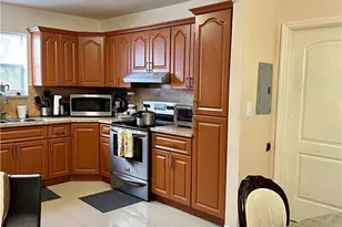 4315 NW 11th Ct, Miami, FL 33127 - Photo 9