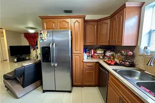 4315 NW 11th NW, Miami, FL 33127 - Photo 11