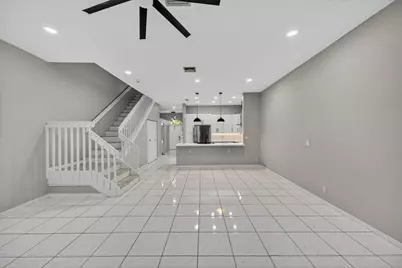 835 NE 17th Way, Fort Lauderdale, FL 33304 - Photo 11