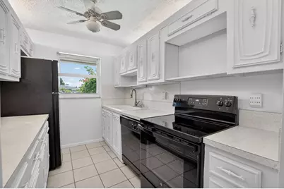 912 South Drive #A, Delray Beach, FL 33445 - Photo 7