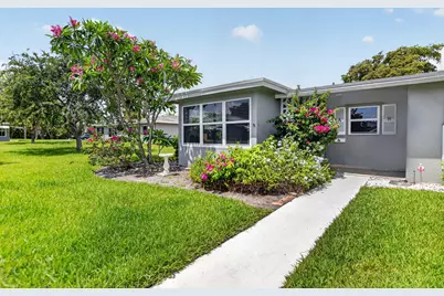 912 South Drive #A, Delray Beach, FL 33445 - Photo 1