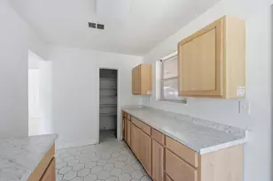 272 NE 42nd Ct, Deerfield Beach, FL 33064 - Photo 7