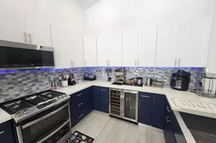 1582 NW 135th Ave, Pembroke Pines, FL 33028 - Photo 21