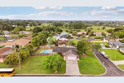 98 Pintail Court, Royal Palm Beach, FL 33411 - Photo 11