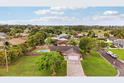 98 Pintail Court, Royal Palm Beach, FL 33411 - Photo 15