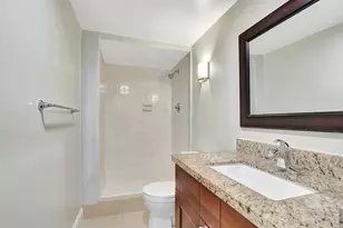 450 NW 20th St, Boca Raton, FL 33431 - Photo 13