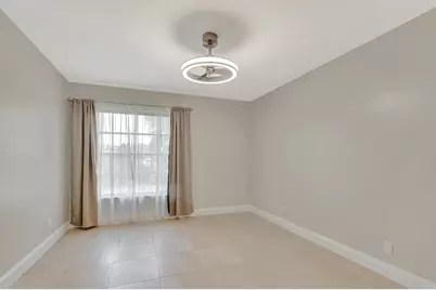 450 NW 20th Street #2020, Boca Raton, FL 33431 - Photo 15