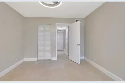 450 NW 20th Street #2020, Boca Raton, FL 33431 - Photo 17