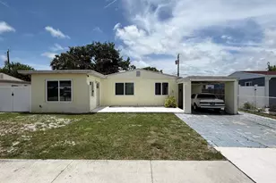2016 Kenwood Rd, West Palm Beach, FL 33409 - Photo 1