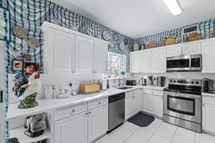 11706 Briarwood Cir, Boynton Beach, FL 33437 - Photo 15