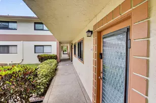 15401 Pembridge Ave, Delray Beach, FL 33484 - Photo 3