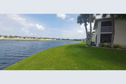19111 Glenmoor Drive, West Palm Beach, FL 33409 - Photo 19