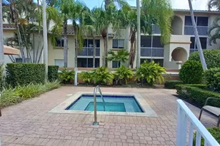 19111 Glenmoor Dr, West Palm Beach, FL 33409 - Photo 17